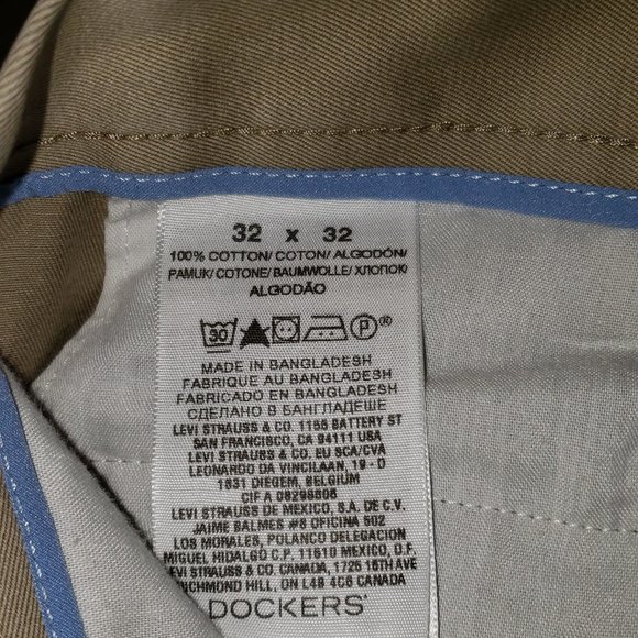Dockers Men's Straight Fit, Flat Front Khakis - Size W32 L32 - Picture 6 of 6
